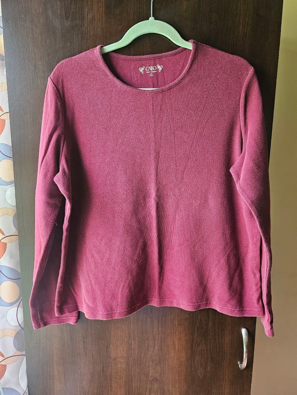 Cato Long-Sleeve Crewneck in Wine Red Size XL